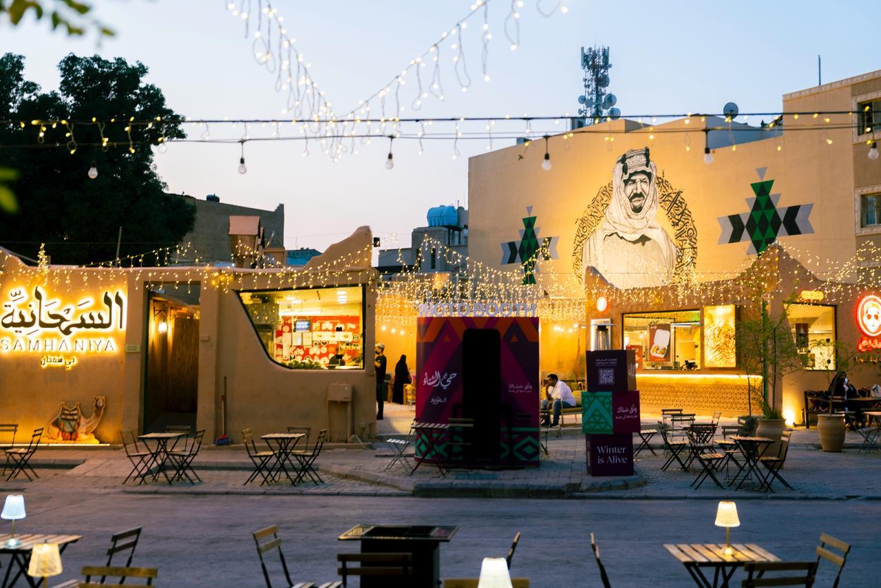 Samhan Program Launches with Najdi Performances and Poetry