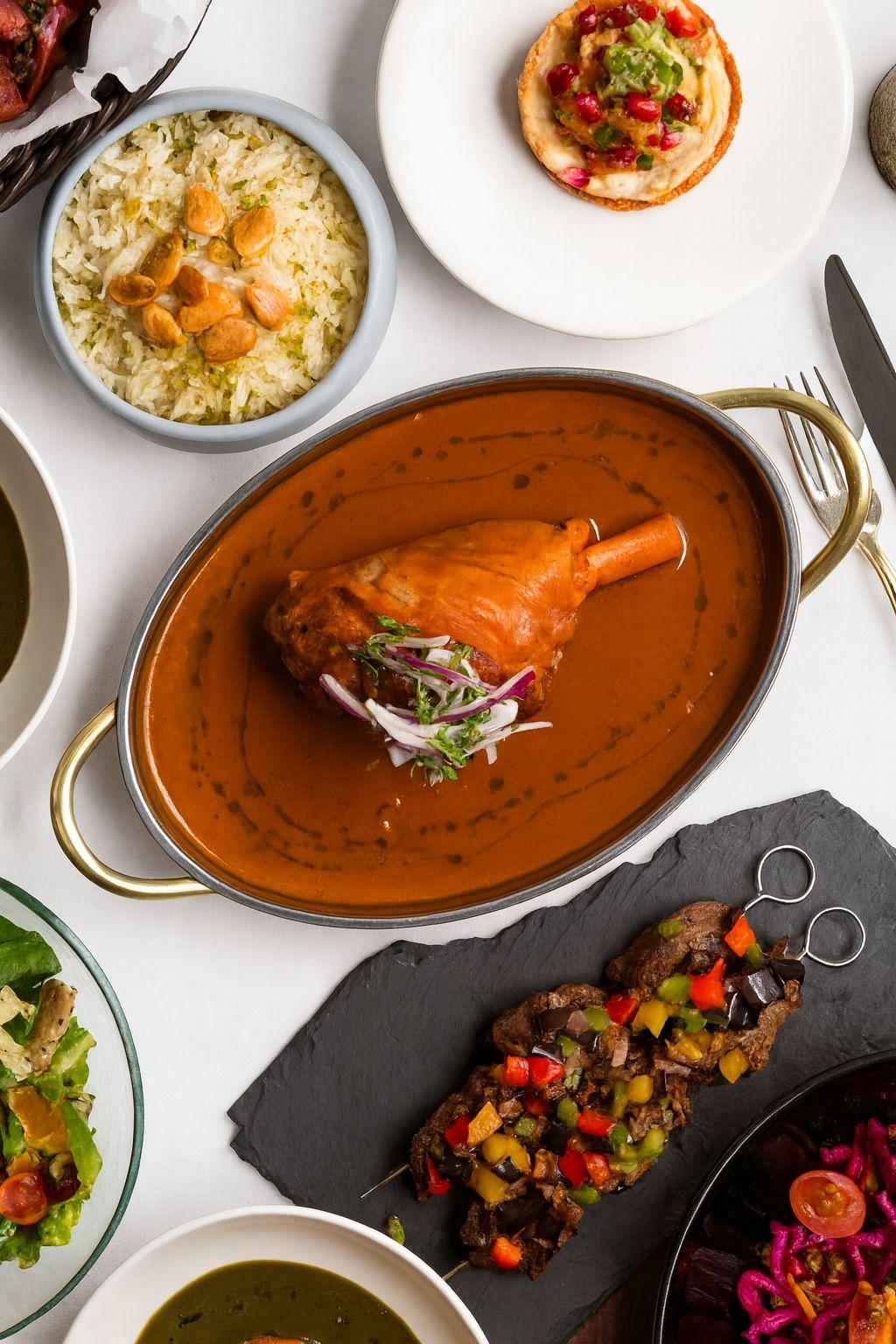 963 Restaurant - Image 2