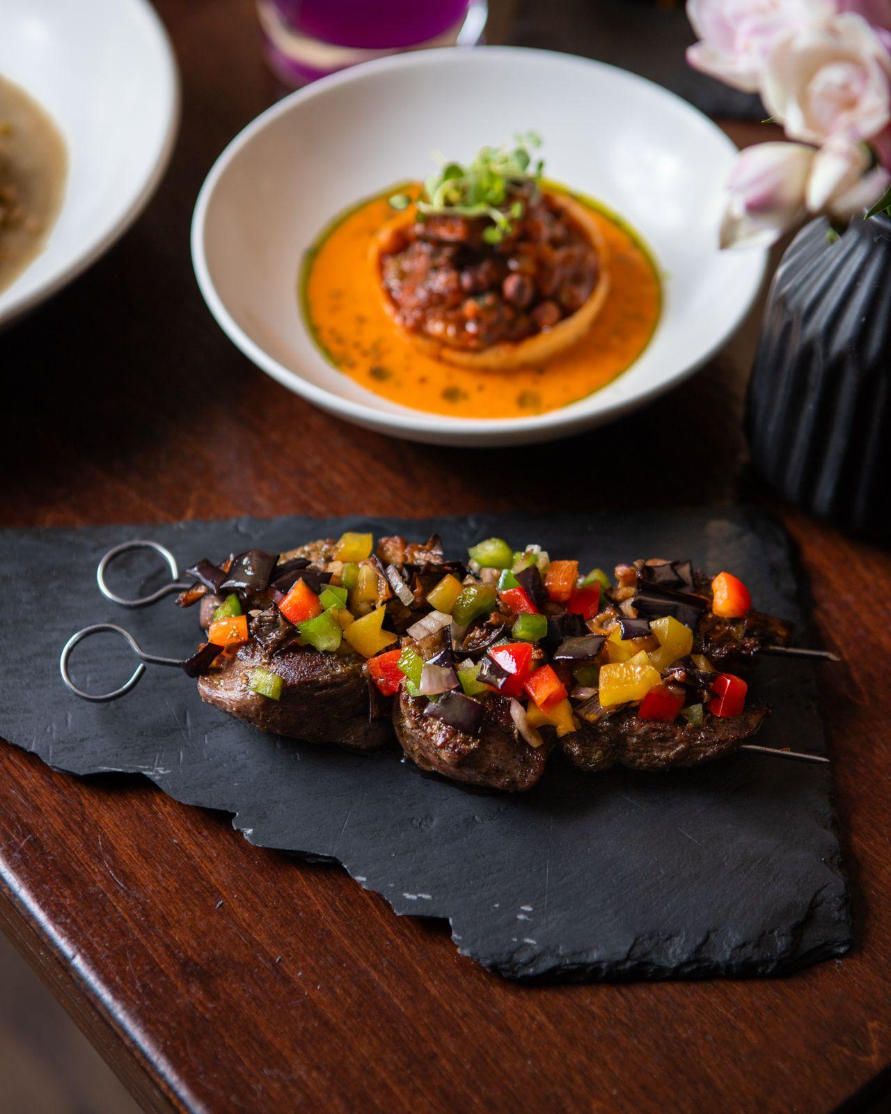 963 Restaurant - Image 4